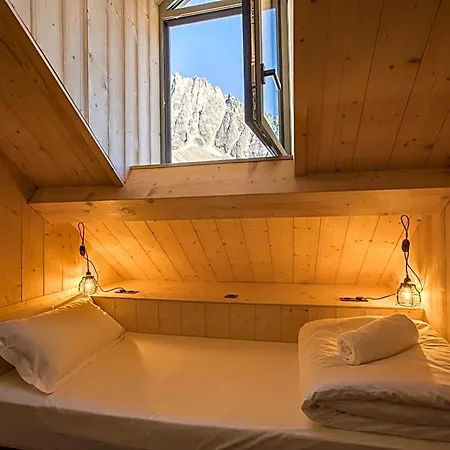 Hotel Refuge Du Montenvers 4*
