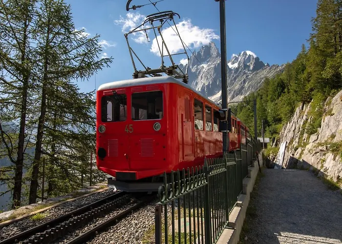 Refuge Du Montenvers Hotel Chamonix