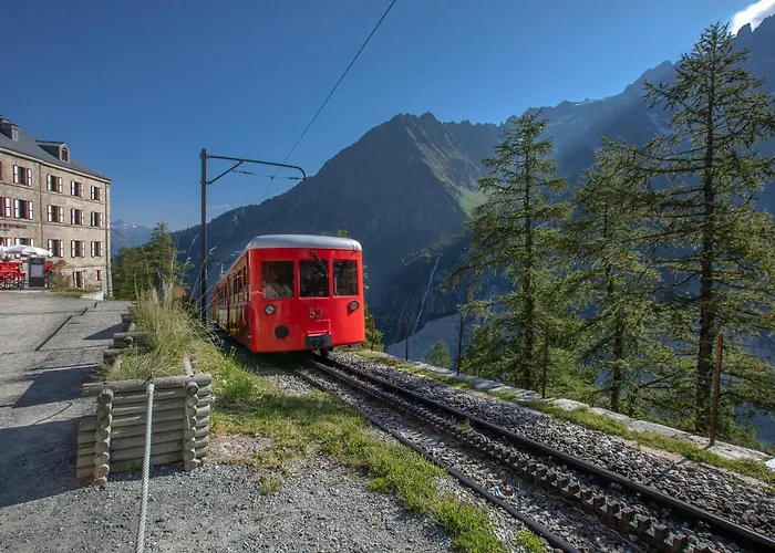 Hotel Refuge Du Montenvers 4*