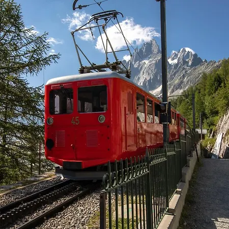 Refuge Du Montenvers Hotel Chamonix