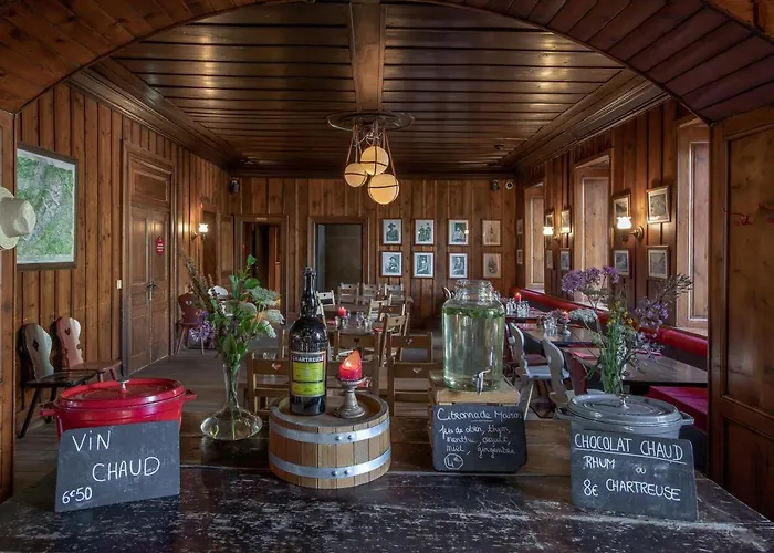 Refuge Du Montenvers Hotel Chamonix