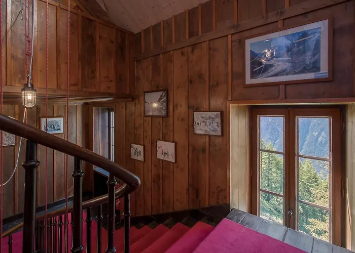 Hotel Refuge Du Montenvers 4*